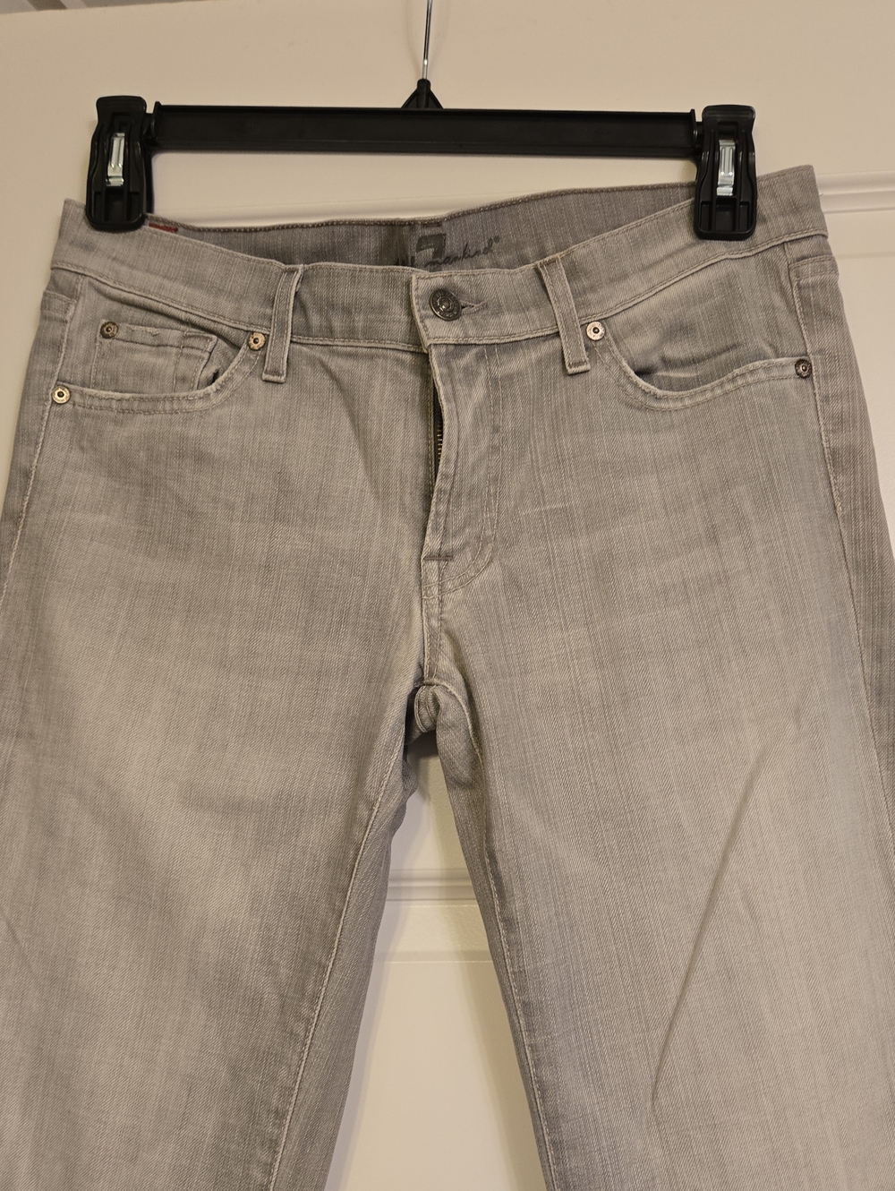 women's 7 For All Mankind Grey Distressed Lowrise Bootcut Jeans Size 31💋🪻💓🎈